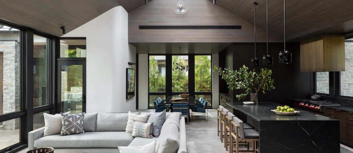 Contemporary Mountain-Inspired Home in Glencoe, IL [1500x1000]