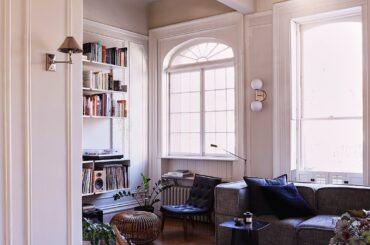 Living room in a four-bedroom Clinton Hill townhouse, Brooklyn, New York City [1080x1440]