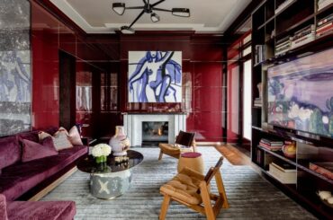 sitting area inside actress Lois Robbins home (800x534)