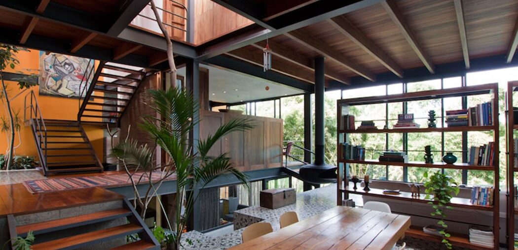 Multi level use of wood and steel industrial inspired design of dining and living [1053 x 663] Guadalajara, Mexico