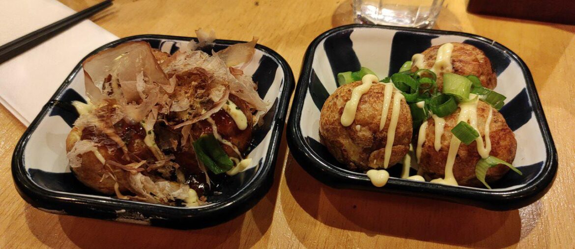 Takoyakis aux flocons de bonite et a la ciboulette