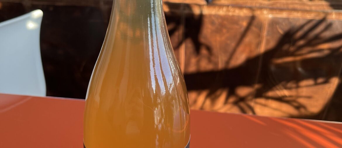 Picked up this bottle at Whole Foods - curious to try it out. Sauv blanc by Subject To Change