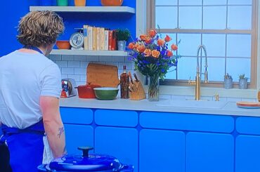 Love this kitchen from S1E8 of The Bear - looking for the cabinets but no luck so far