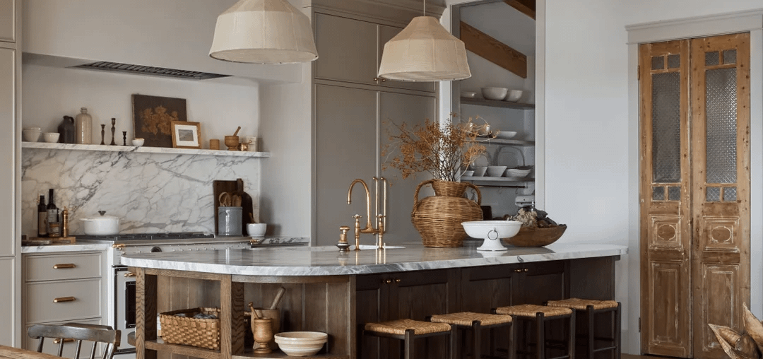 Kitchen under a vaulted ceiling with exposed beams in a lakeside residence near Lake Simcoe, southern Ontario, Canada reposted fromr/RoomPorn u/ManiaforBeatles