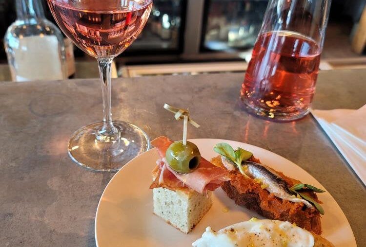 L'Oliveto and some snacks