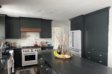 Backsplash suggestions please?! 🙏🏼