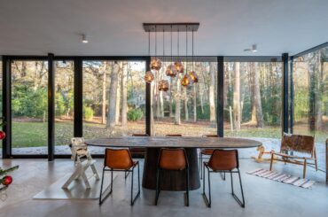 Belgian villa with views of the surrounding forest [2364 x 1573]