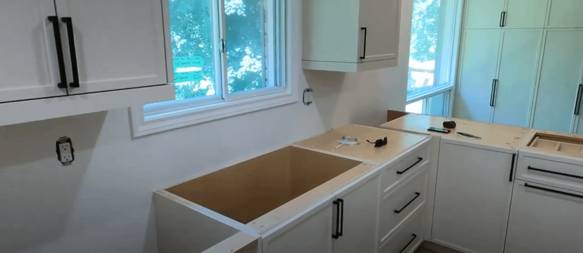 Showing how I install a modern custom kitchen that I built for my customers. Step by step how-to, tools used, plus install tips.