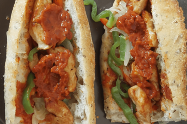 Sandwich au poulet / ketchup maison