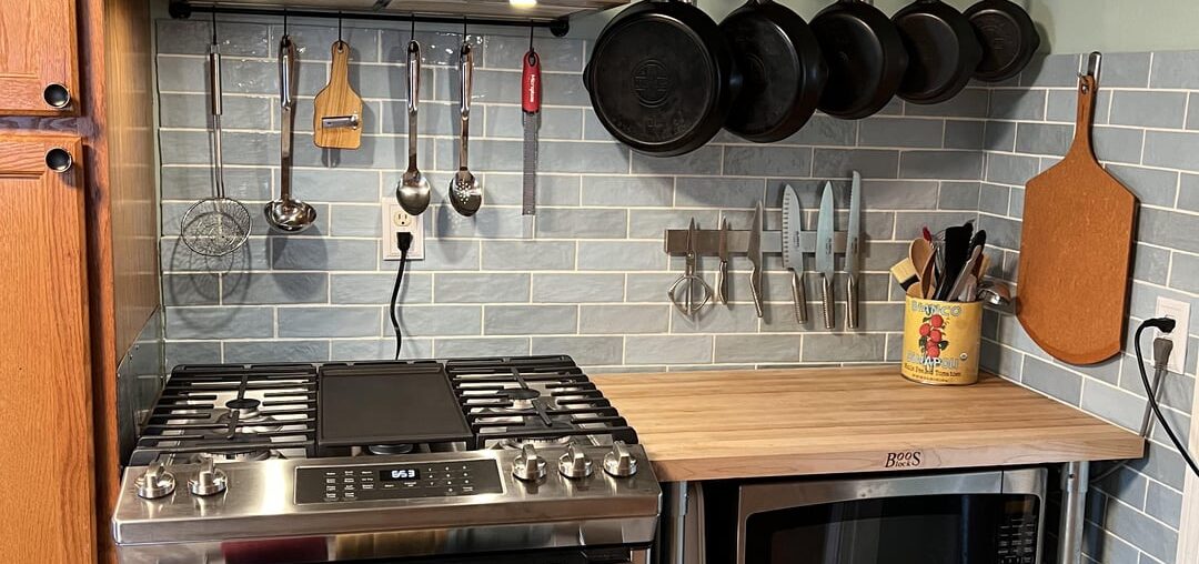 Backsplash/flooring update!