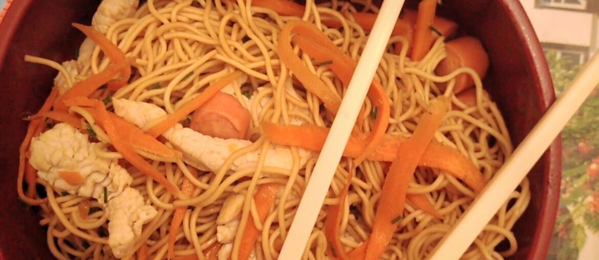 mine frite mauricien (on est mauricien) simple mais archi bon et super sain !