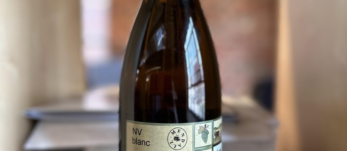 Can someone tell me more about this bottle and/or style?