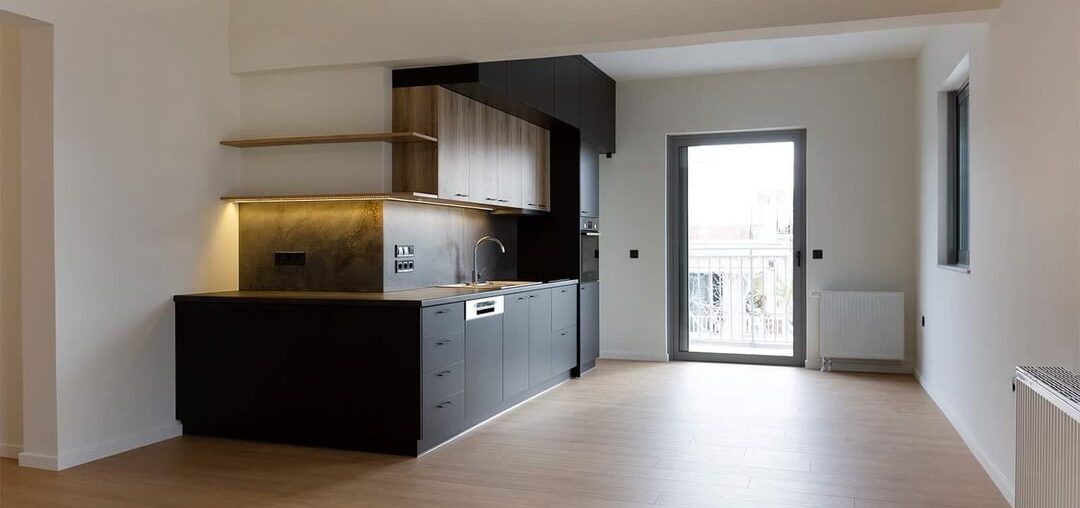 Dark kitchen-simple lines according to the space. (apartment, Athens - Greece)