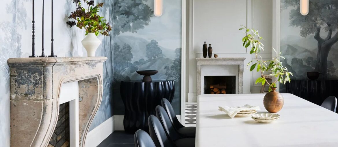 Gwyneth Paltrow's dining room in Montecito [1600 x 2399]