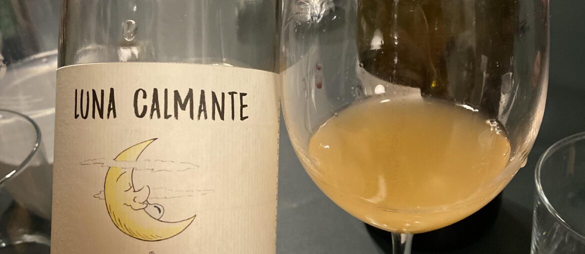 LUNA CALMANTE from CONTROVENTO.. Opinions? In my opinion, it taste like rotten fruit. I’m interested in others opinion.