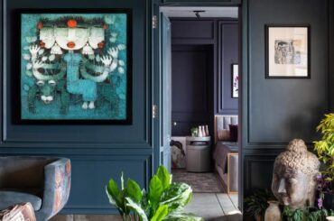 A bold apartment in jewel tone in Mumbai, India. (1600 X 2400 )