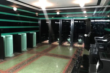 Hermitage Hotel Men's Bathroom Nashville, Tennessee [1200x900]