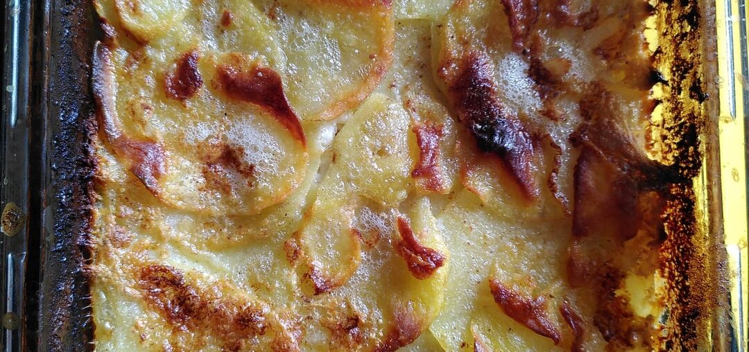 Gratin dauphinois avec steak à la persillade