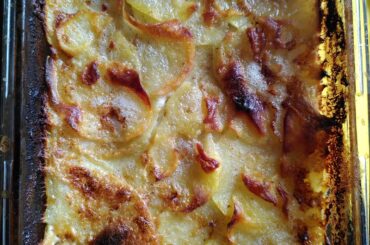 Gratin dauphinois avec steak à la persillade