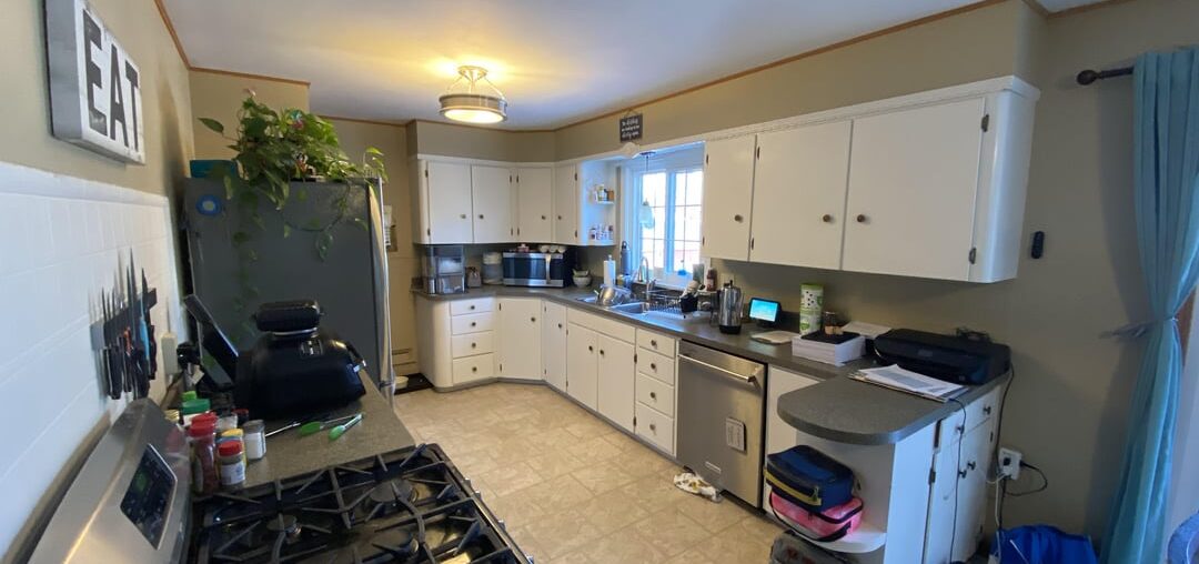 Finally get to post here, finished my kitchen Reno