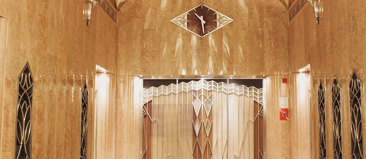 General Electric building, NYC [3452x2302]