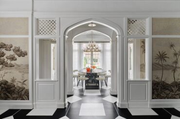 Entryway by Michelle Gerson - Old Westbury, Long Island, NY [1000 x 723]