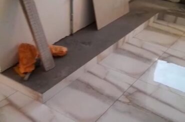 What colors should i use for kitchen with these floor tiles?