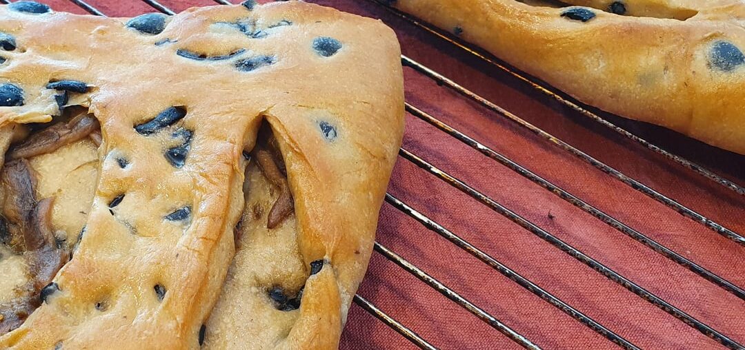 Fougasse olives & anchois