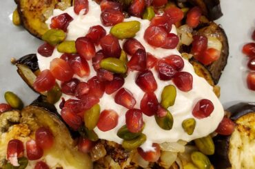 Aubergines rôties avec sauce curry et grenades 😋