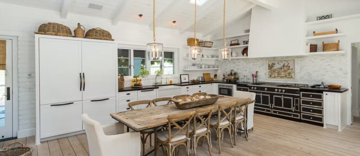 Sandra Bullock's Country Kitchen in San Diego, California