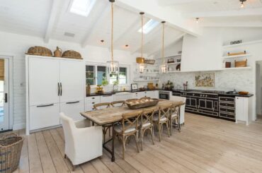 Sandra Bullock's Country Kitchen in San Diego, California