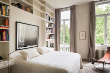 Bedroom in Antwerp, Belgium designed by Vincent Van Duysen [2000 x 1333]