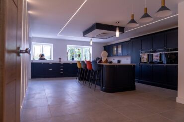 Kitchen finally done (and clean!)