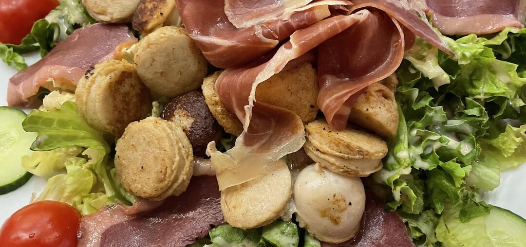 Salade retheloise et bavarois à l’orange