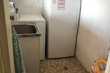 Re-did my mums atrocious 60s Laundry. It was tough to fit everything within such a small space but I’m happy with the finished result.