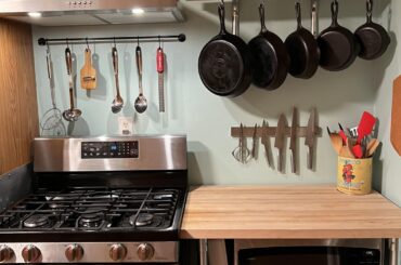 Small “World” kitchen reno on budget.