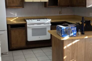 After months of waiting, I finally have a newly remodeled kitchen.