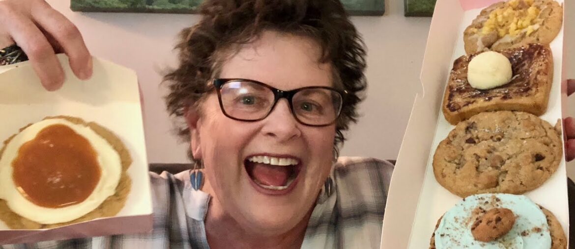 CRUMBL COOKIES REVIEW! -Caramel, Apple Crumbl, French Toast, Mom’s Recipe, Blue Monster