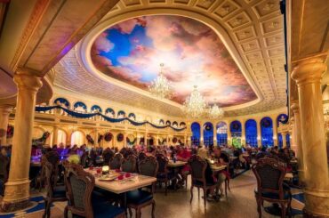 Be Our Guest Restaurant - Dining Experience l Magic Kingdom l Orlando l Florida l 4K