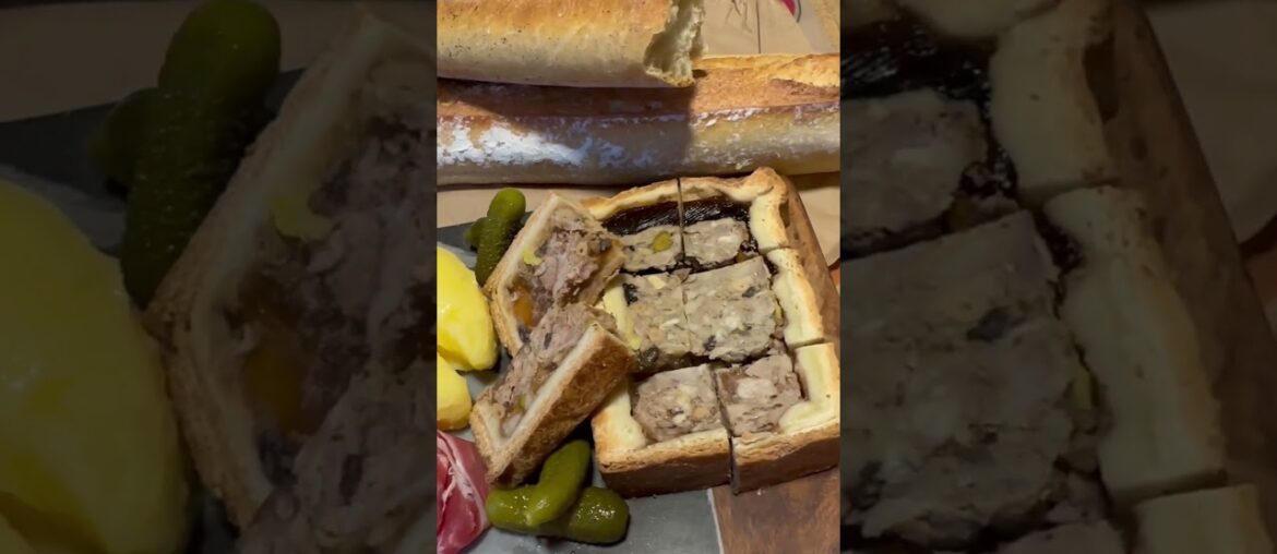 French bread and butter #cheese #meat #wine #foodvlog #amour  #foodvideos #france #lyon @stromae