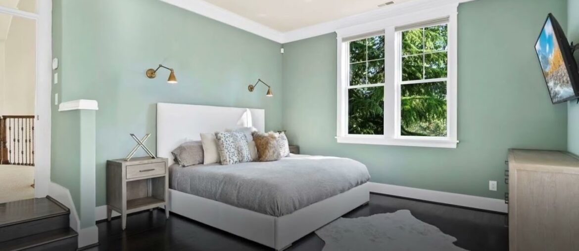 576 Lake Washington Boulevard East, Seattle, WA 98112 576 Lake Washington Boulevard East, Seattle, WA 98112