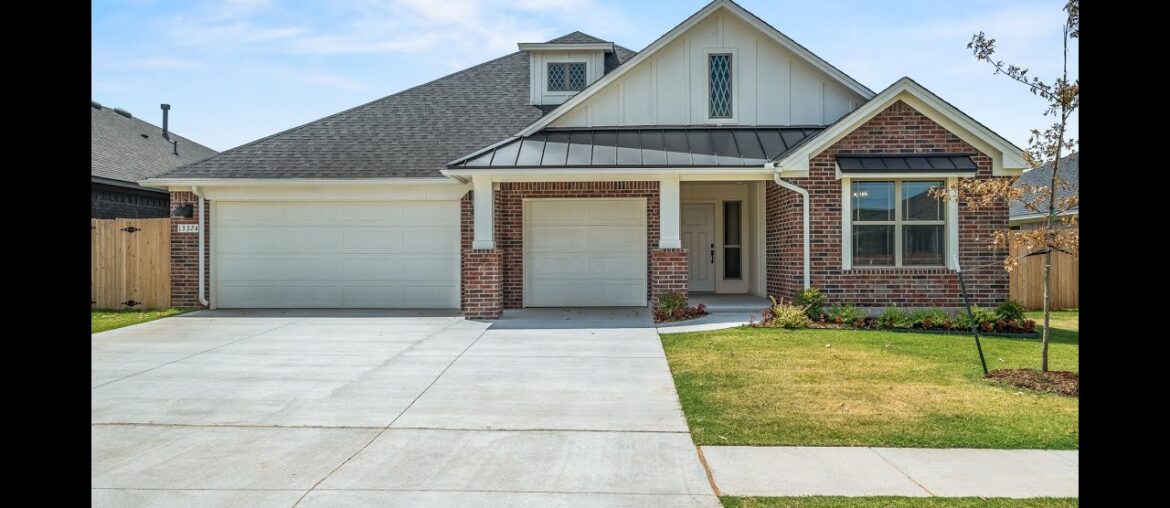 Stunning Home with Private Study, & Three-Car Garage in Mustang, OK – Price Reduced by Over $10k Stunning Home with Private Study, & Three-Car Garage in Mustang, OK - Price Reduced by Over $10k