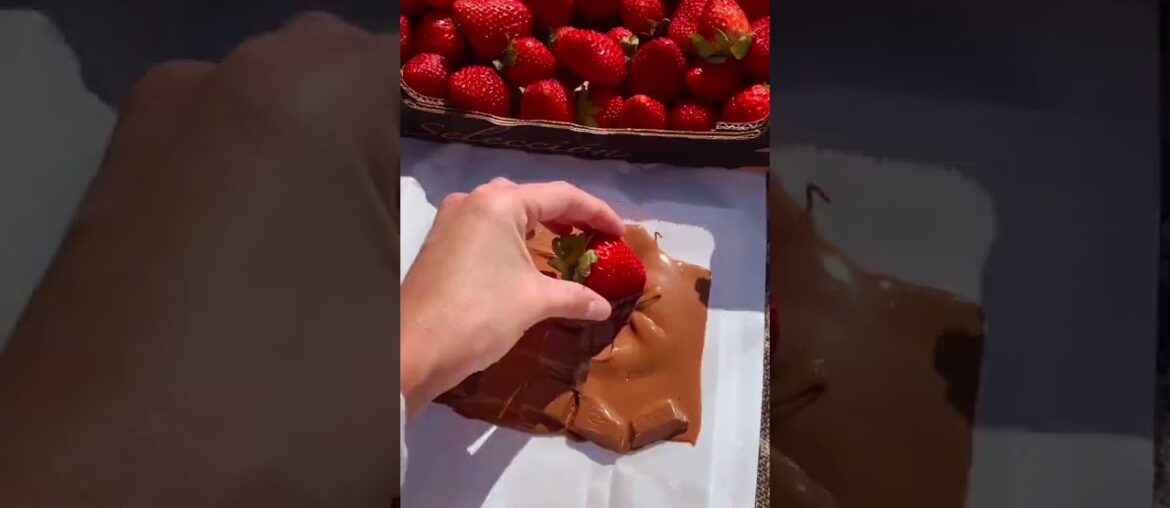 Food prank with friend II prank kharab krdiya II food prank 2023 Food prank with friend II prank kharab krdiya II food prank 2023