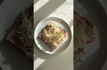 French Ham and Cheese Croque Monsieur - Easy Recipe