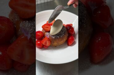 Donut French toast. Taste 9/10. Visuals 7/10.