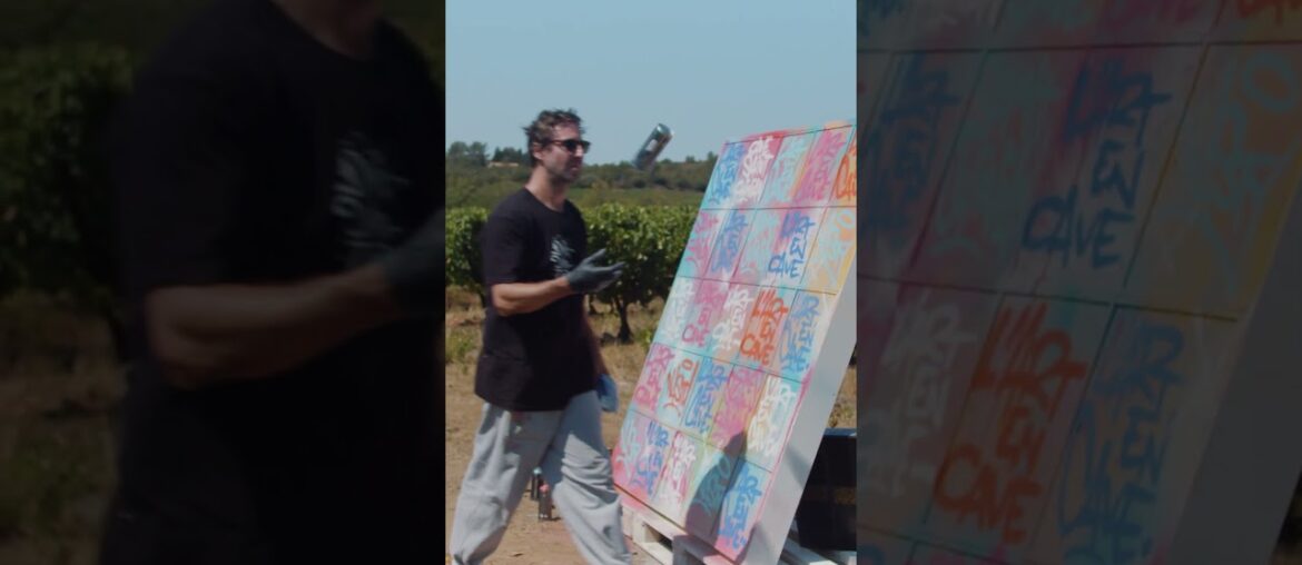 Les 10 ans de l’Art en Cave | NASTY Art in vineyards performance Les 10 ans de l'Art en Cave | NASTY Art in vineyards performance