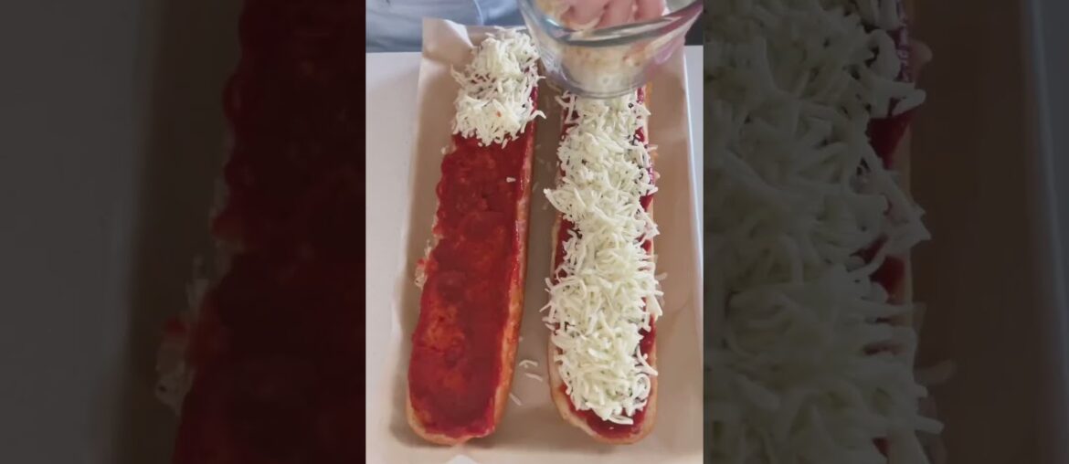 French Bread Pizza – 15 minutes! #recipe #pizza French Bread Pizza - 15 minutes! #recipe #pizza