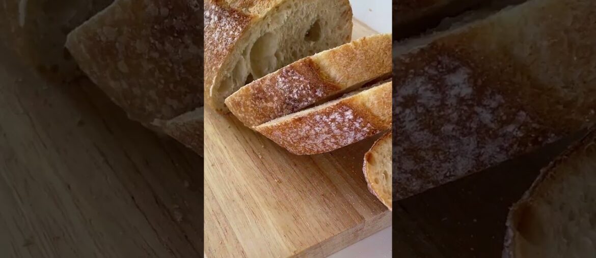 Cheesy French onion pull-apart loaf | taste.com.au Cheesy French onion pull-apart loaf | taste.com.au