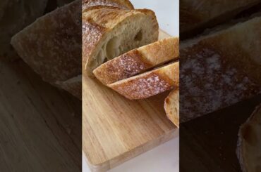 Cheesy French onion pull-apart loaf | taste.com.au