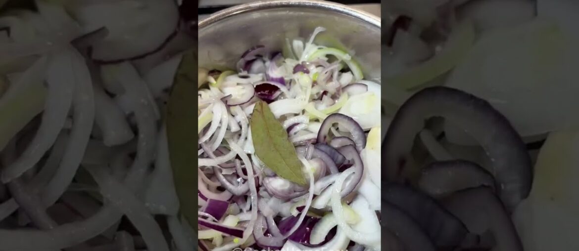 Rich and Simple French Onion Soup #shorts | CookAtHome Rich and Simple French Onion Soup #shorts | CookAtHome